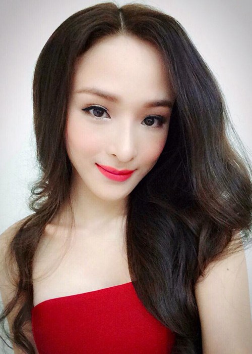 HH Phuong Nga tu xinh dep den tieu tuy vi vu kien-Hinh-7