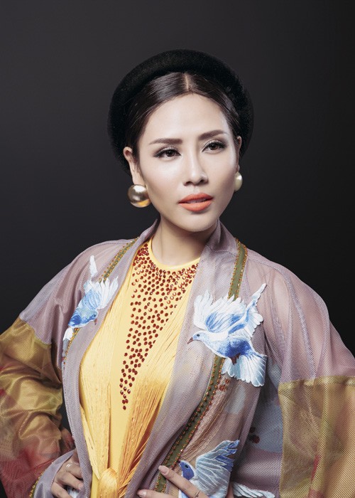 Ngam trang phuc dan toc cua Nguyen Loan tai Miss Grand International-Hinh-3