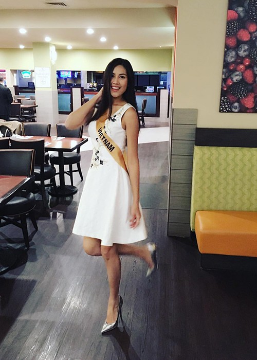 Nguyen Thi Loan lot top 10 trang phuc dan toc Miss Grand International-Hinh-2