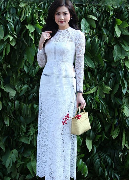 My nhan Viet dep diu dang trong ao dai don Tet-Hinh-10