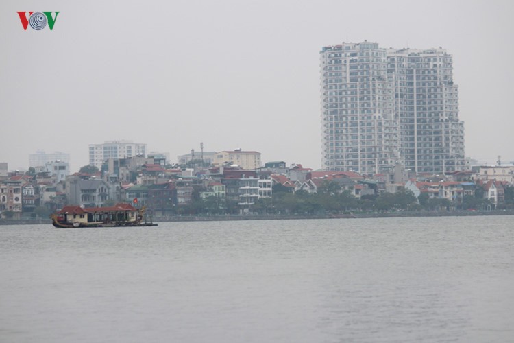 Chum anh: Nhung du thuyen, nha hang sap bi di doi khoi Ho Tay-Hinh-15