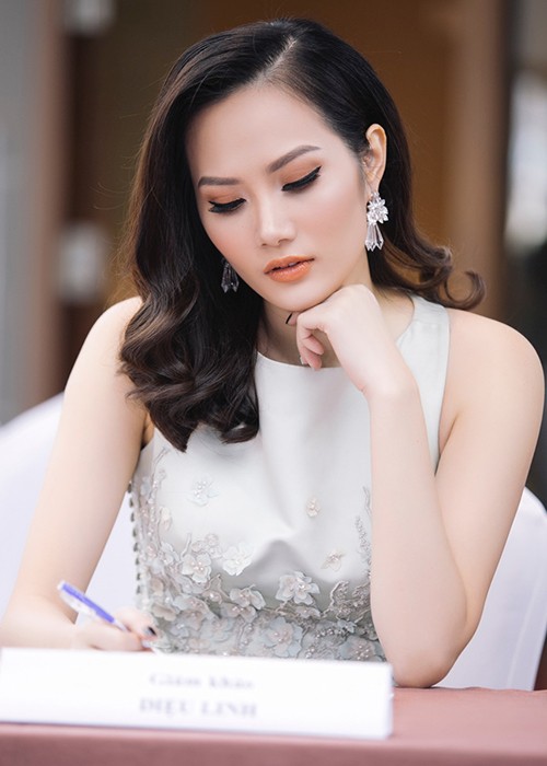 Hoa hau Dieu Linh rang ro lam giam khao Miss Tourism 2017-Hinh-4