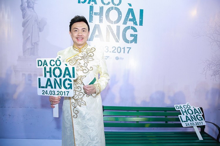Dan sao “khung” den mung Hoai Linh Quang Dung ra mat phim moi-Hinh-13