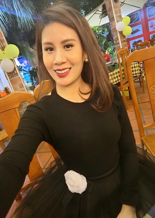 MC Thanh Trung mung sinh nhat vo moi cuoi giua on ao-Hinh-9