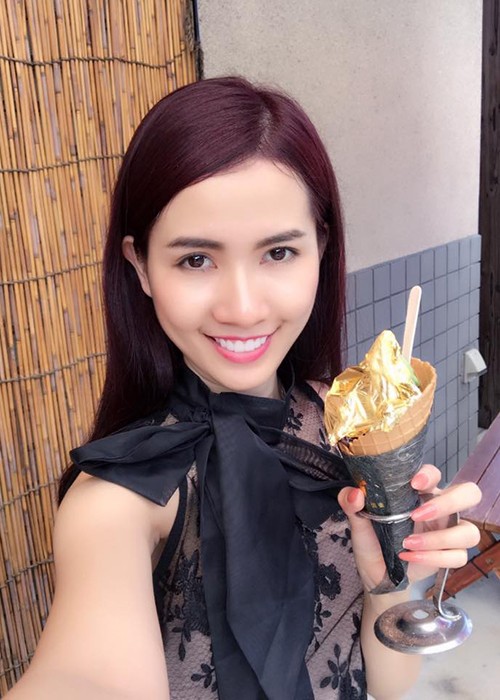 Hot Face sao Viet 24h: Bang Kieu dan con di choi sau on ao chia tay-Hinh-9
