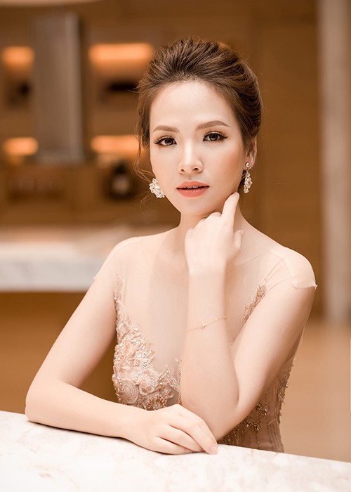 Sau 5 nam dang quang, Dang Thu Thao van dep nao long nguoi-Hinh-9