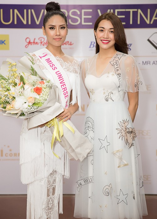 Nguyen Thi Loan tuoi roi nhan giay phep du thi Miss Universe 2017-Hinh-5