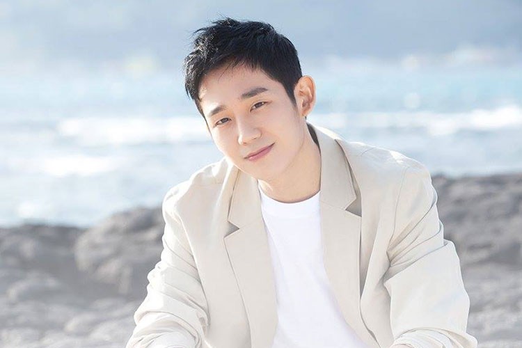 Ve dien trai ngoi ngoi cua tai tu Jung Hae In den VN-Hinh-10