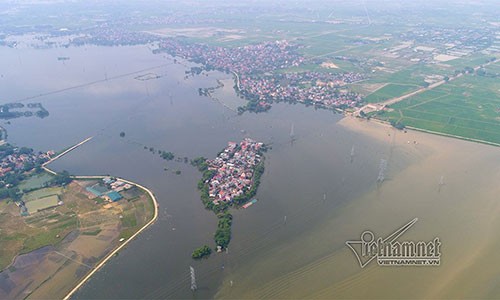 Ron lu Quoc Oai: Thoa suc cheo thuyen, boi loi vay vung khap duong lang-Hinh-2