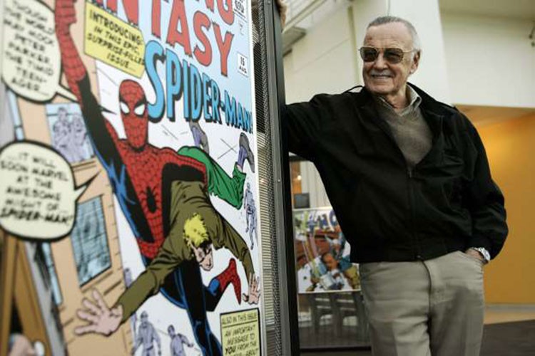 “Ong trum Marvel” Stan Lee: Su nghiep thanh cong, hon nhan vien man-Hinh-9