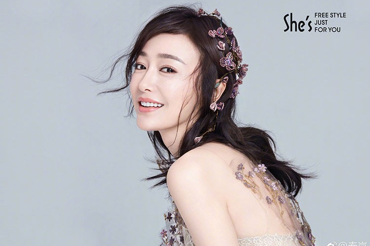 Dan nguoi dep tung vay quanh Huynh Hieu Minh khien Angelababy e de-Hinh-7