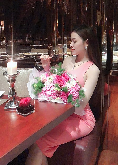 Thu Dung song sang chanh ra sao truoc khi lo anh nha xap xe?-Hinh-10