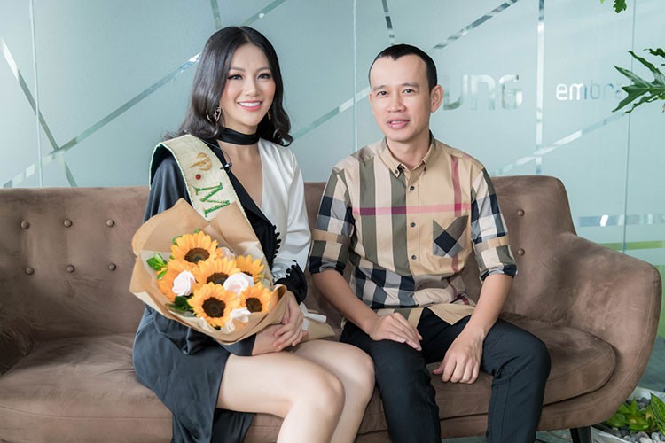 Scandal noi tiep scandal, Phuong Khanh khien vuong mien hoa hau bi hoen mo?-Hinh-4