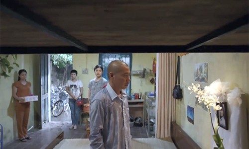 Khan gia tranh cai cai ket cua phim “Nhung co gai trong thanh pho”-Hinh-2