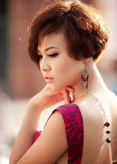 Dam Thu Trang: Tu “gai que” den hon the dai gia pho nui-Hinh-7