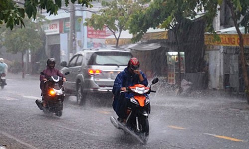 Du bao thoi tiet 21/5: Ha Noi don mua rao giai nhiet