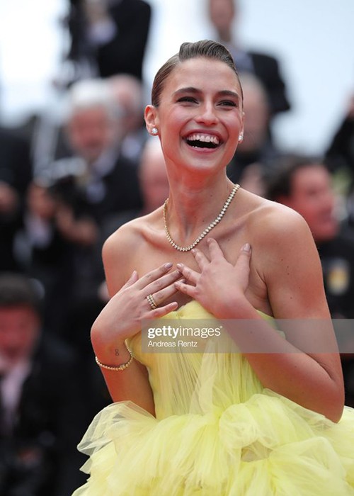 My nhan Hollywood tut vay, lo nguc tren tham do Cannes 2019-Hinh-5