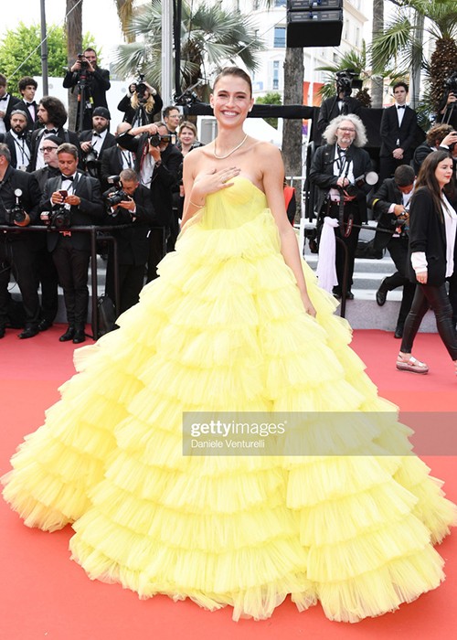 My nhan Hollywood tut vay, lo nguc tren tham do Cannes 2019-Hinh-8