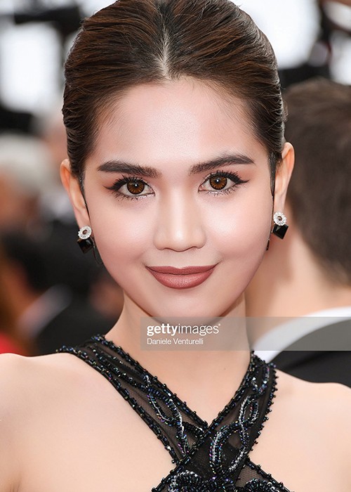 Du Cannes 2019, Truong Thi May mac kin dao, khac han Ngoc Trinh-Hinh-11