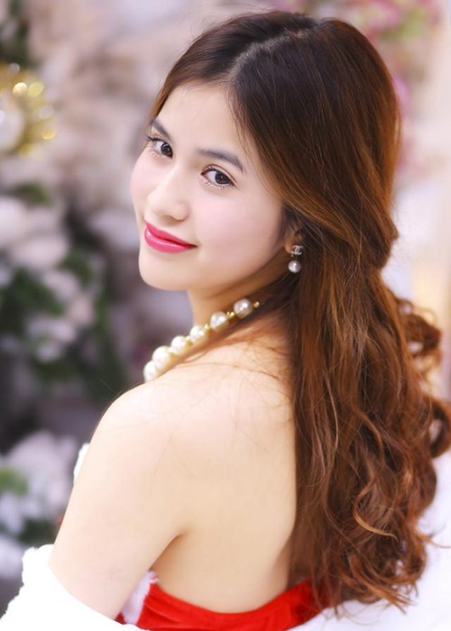 Tran Huong goi cam the nay, Viet Anh ly hon lieu co tiec?