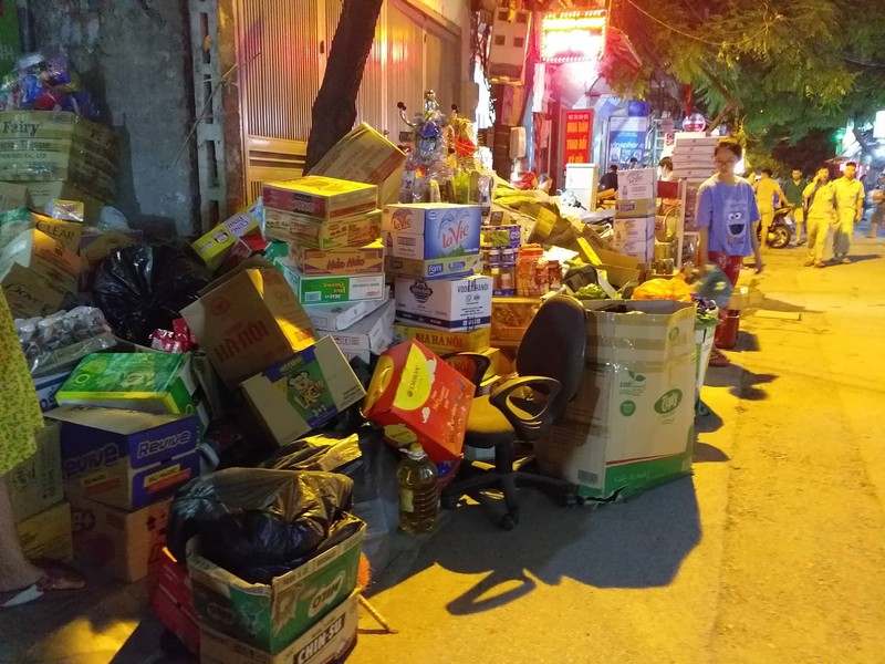 Ha Noi: Chay du doi tai Cong ty co phan phich nuoc Rang Dong-Hinh-6