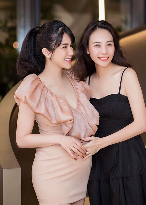 Dam Thu Trang ngay cang goi cam khi lam vo Cuong Do la-Hinh-2