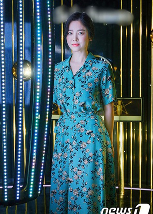 Hau scandal ly hon, Song Hye Kyo lo ro nep nhan, mo thua-Hinh-6