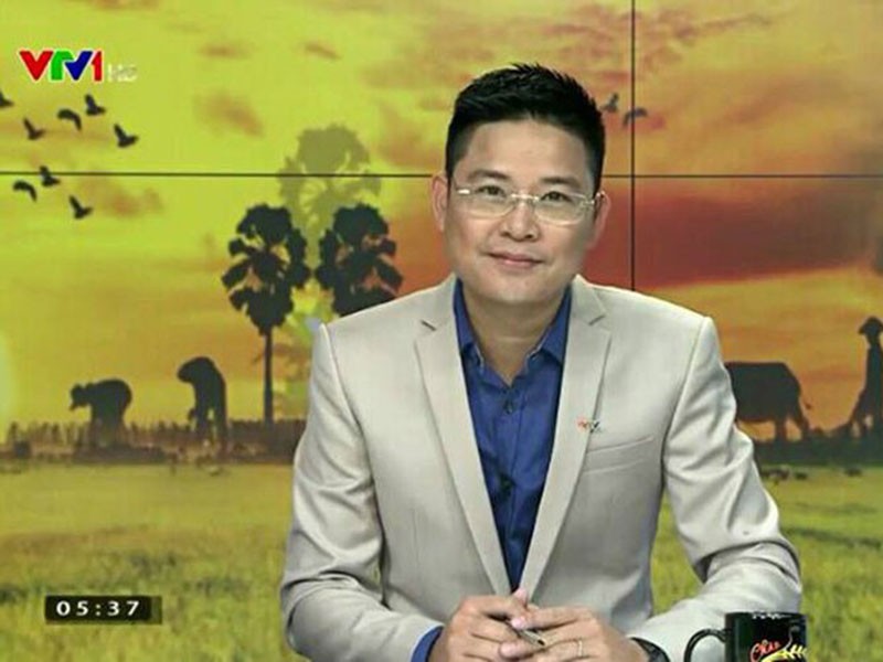 Cac MC, BTV dinh dam lan luot roi VTV, nguyen nhan o dau?-Hinh-12