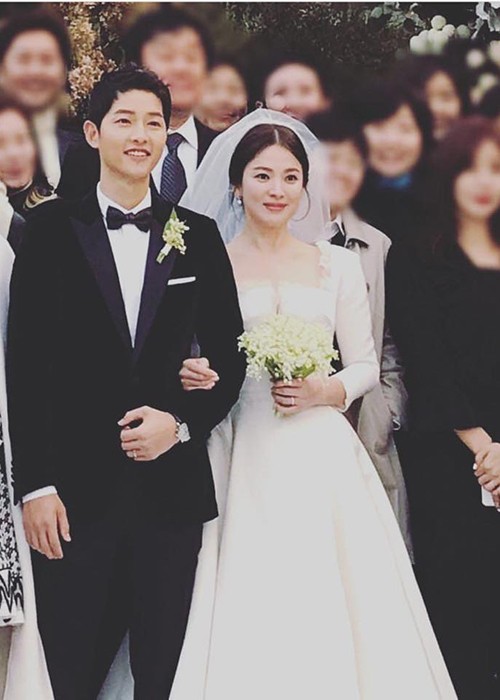 Song Hye Kyo phan ung truoc tin don quay lai voi Song Joong Ki-Hinh-4