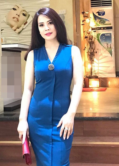 Duong cong goi cam cua a hau doanh nhan hen ho nghe si Chi Trung-Hinh-2