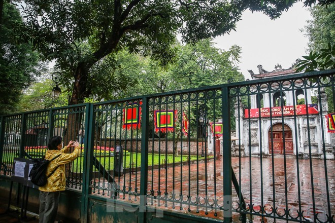 Hang loat di tich lich su, danh lam thang canh Ha Noi tam thoi dong cua-Hinh-5