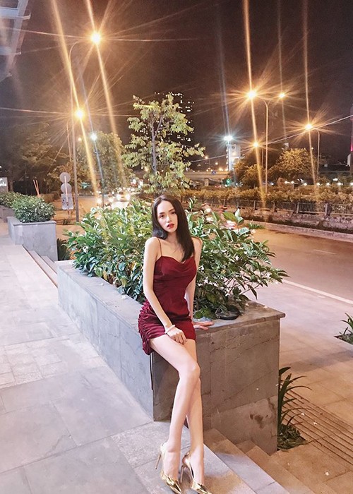 Huong Giang Idol co body goi cam it my nhan chuyen gioi bi kip-Hinh-6
