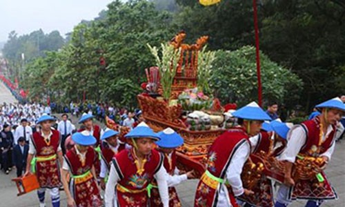 Gio To Hung Vuong chi to chuc ba le chinh