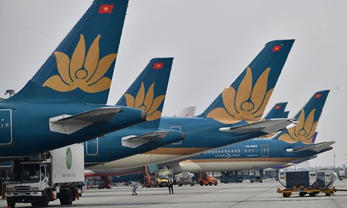 Vietnam Airlines dung bay Phap tu dem 17/03, Malaysia tu 18/03