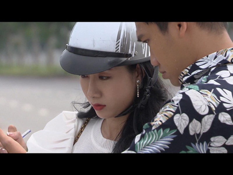 Soi tinh duyen “chang trai vang trong lang tan gai tren phim” Xuan Nghi-Hinh-2