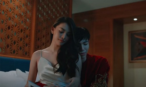 Giai ma ly do MV moi cua Erik co Hoa hau Tieu Vy dong chinh gay sot-Hinh-2