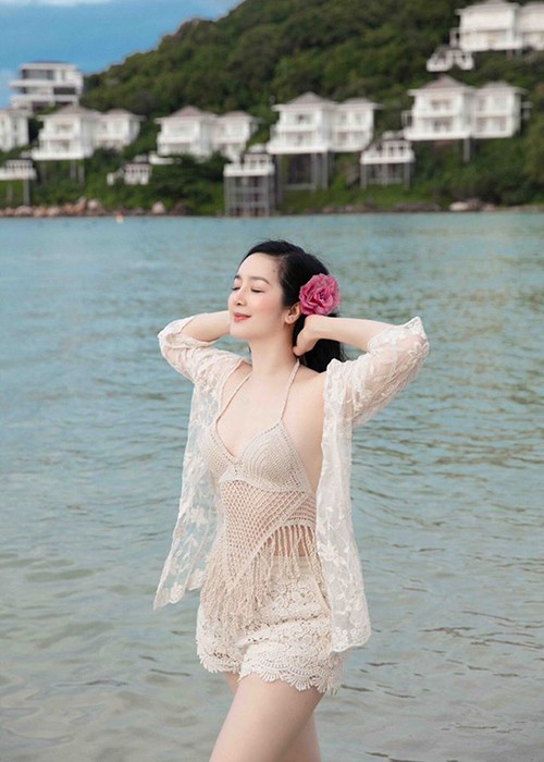 Hoa hau Giang My dien bikini khoe body nuot na o tuoi 49-Hinh-2