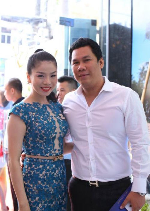 Duong tinh 10 nam truoc nghi van ran nut cua vo chong Le Quyen-Hinh-5