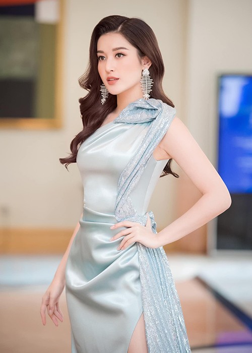 Soi tinh duyen cua Huyen My truoc tin don that thiet da sinh con-Hinh-6