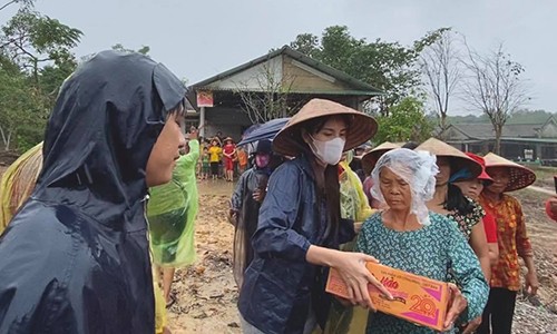 Ca si Thuy Tien: Tuoi tho dang cay, 2 lan muon tu tu