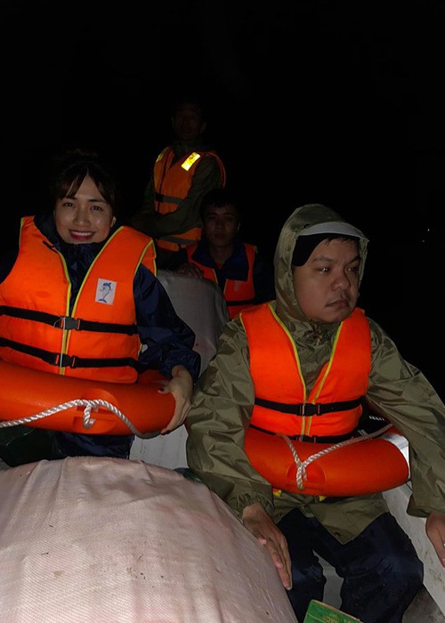 Dau chi Thuy Tien, loat sao Viet an voi, met nhoai khi tu thien-Hinh-7