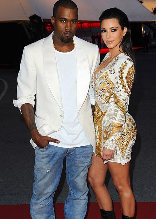 Loat on ao cua Kim Kardashian - Kanye West truoc nghi van ly hon-Hinh-11