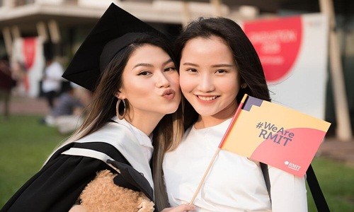 Bien cang: Ngoc Thanh Tam va Primmy Truong ran nut tinh ban?
