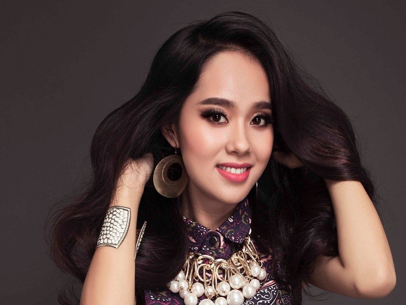 Soi hon nhan cua A quan Vietnam Idol 2012 Hoang Quyen truoc ly hon-Hinh-8
