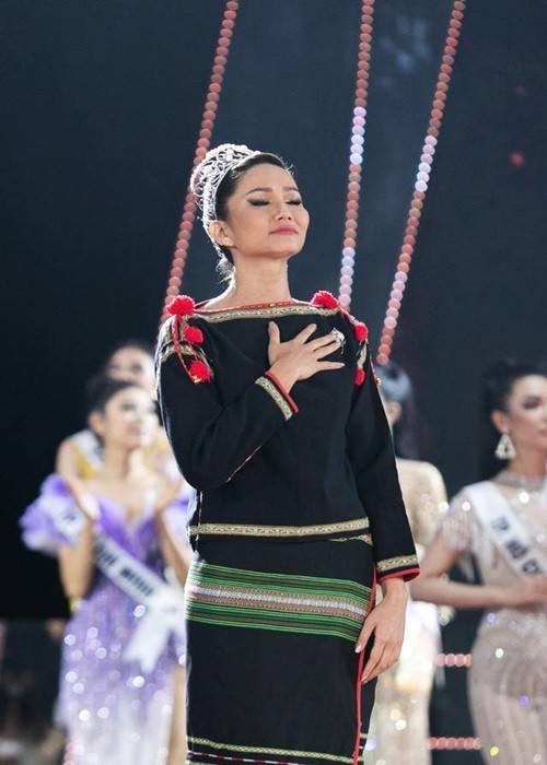 Cuoc song cua H'hen Nie thay doi the nao sau khi roi Miss Universe?-Hinh-6