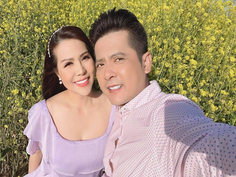 Vo cu Hoang Anh noi gi khi bi nghi lan san showbiz?-Hinh-9