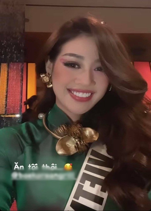 Khanh Van dep diu dang khi dien ao dai o Miss Universe 2020-Hinh-2
