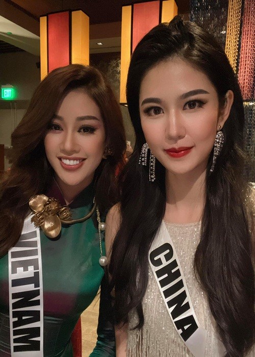 Khanh Van dep diu dang khi dien ao dai o Miss Universe 2020-Hinh-3