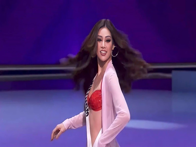 Khanh Van goi cam voi bikini o ban ket Miss Universe 2020-Hinh-3