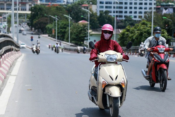 Du bao thoi tiet 17/8: Ha Noi oi nong the nao?